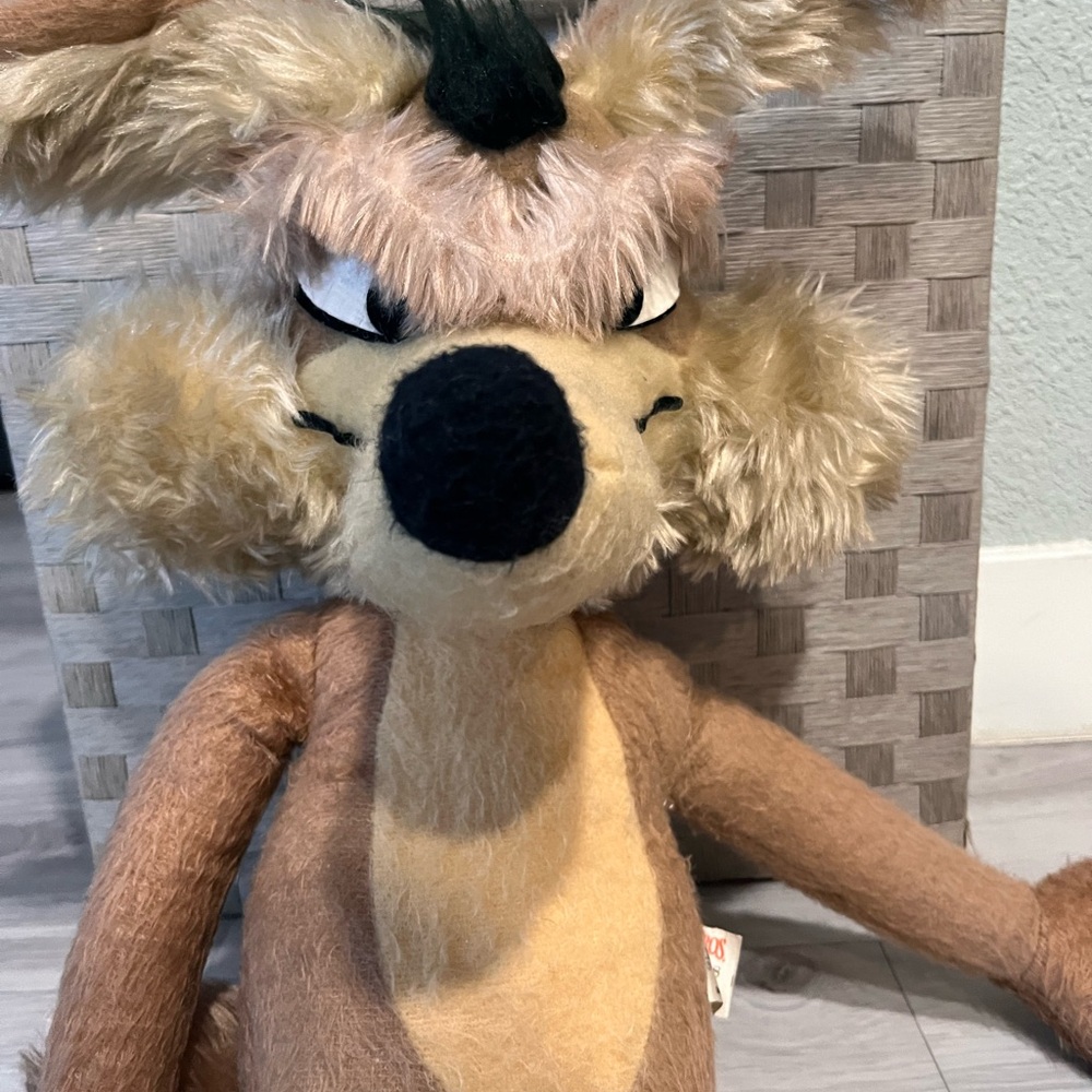1971 vintage warner bros Brown Plush Coyote Toy - Picture 2 of 5